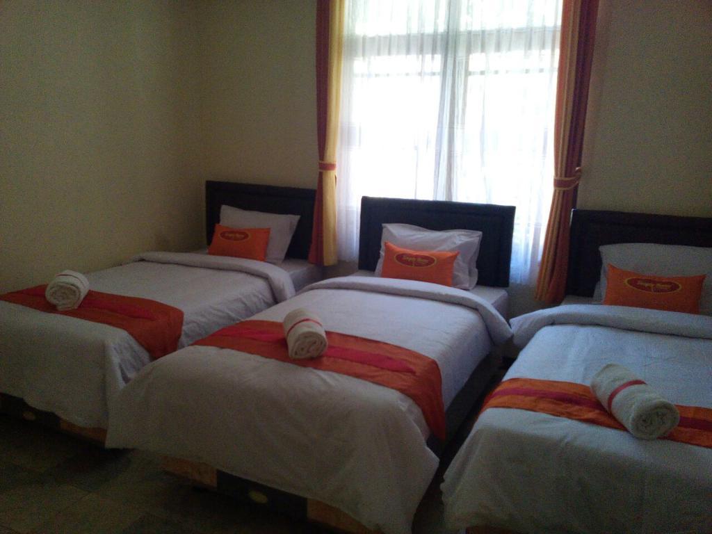 Simply Homy Guest House Pasteur バンドゥン エクステリア 写真