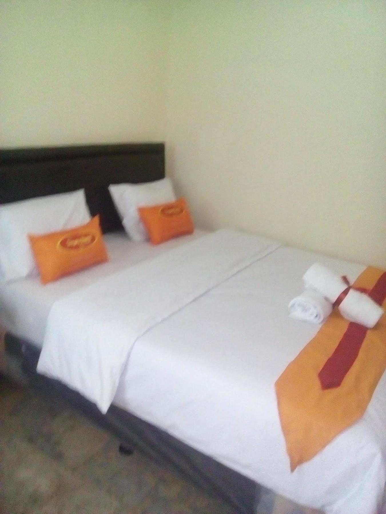 Simply Homy Guest House Pasteur バンドゥン エクステリア 写真
